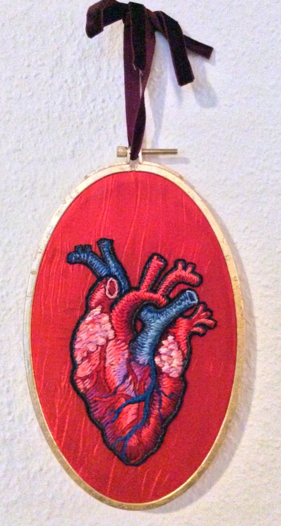 Anatomical_Heart_Embroidery_Suzanne_Forbes_July_2015