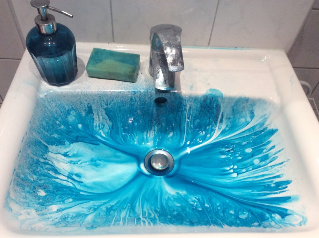 blue sink