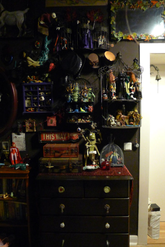 Suzanne Forbes decor hallway creatures