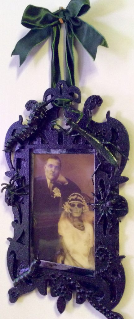 creepy Halloween bug frame by Suzanne Forbes 2016