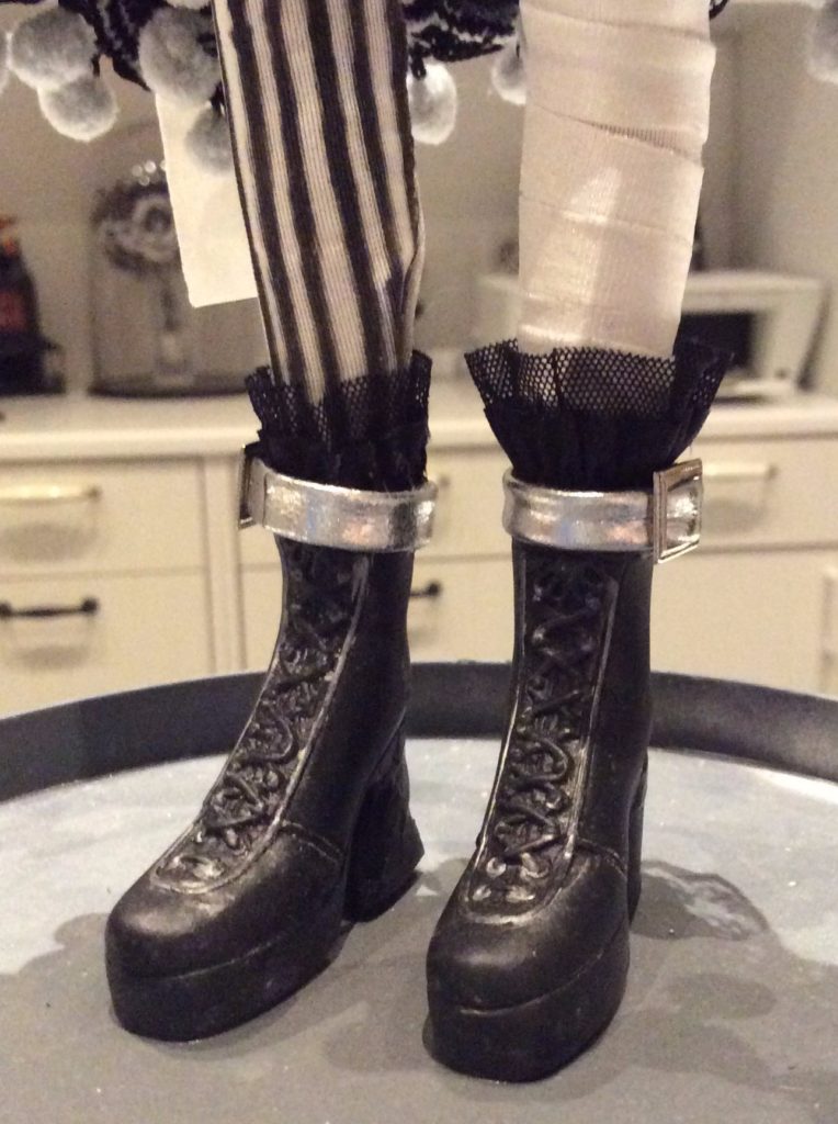 Suzanne Forbes Sideshow Bride of Frankenstein custom doll boots