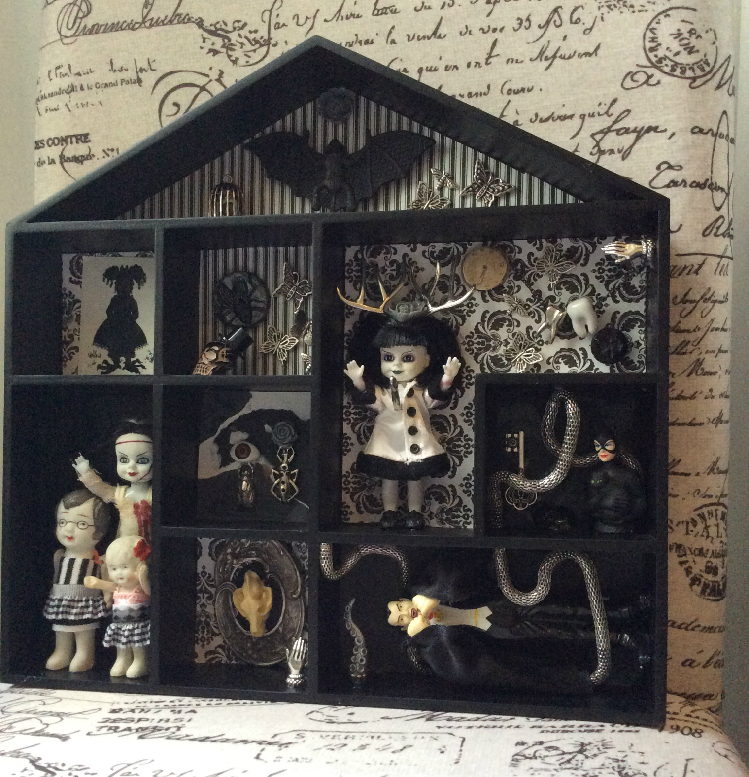 dollhouse shadow box